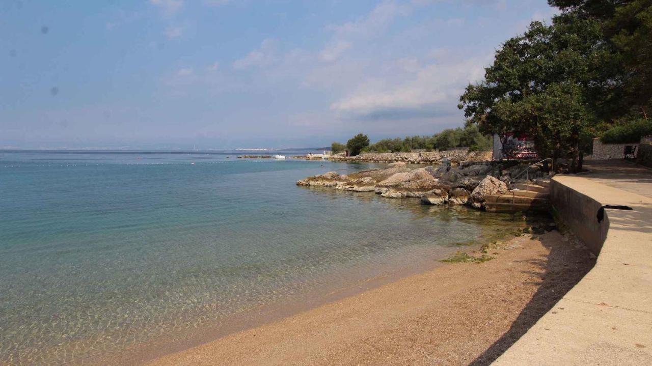 Studio In Vantacici/Insel Krk 14419 Exteriér fotografie